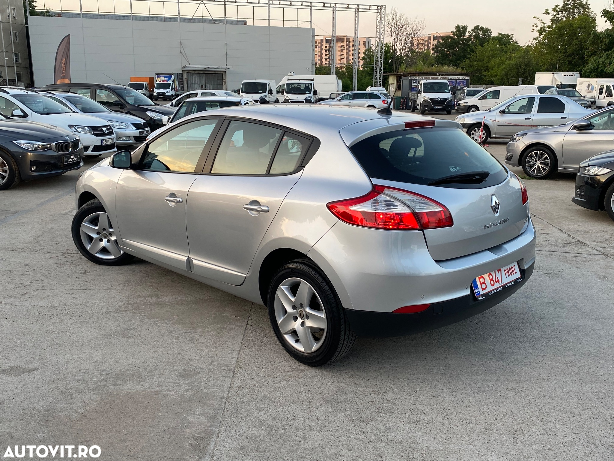 Renault Megane ENERGY dCi 110 BUSINESS - 14