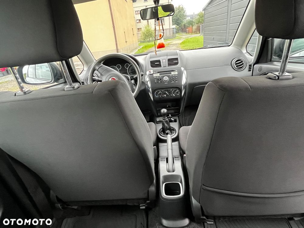 Fiat Sedici 1.6 16V 4x4 Emotion - 32