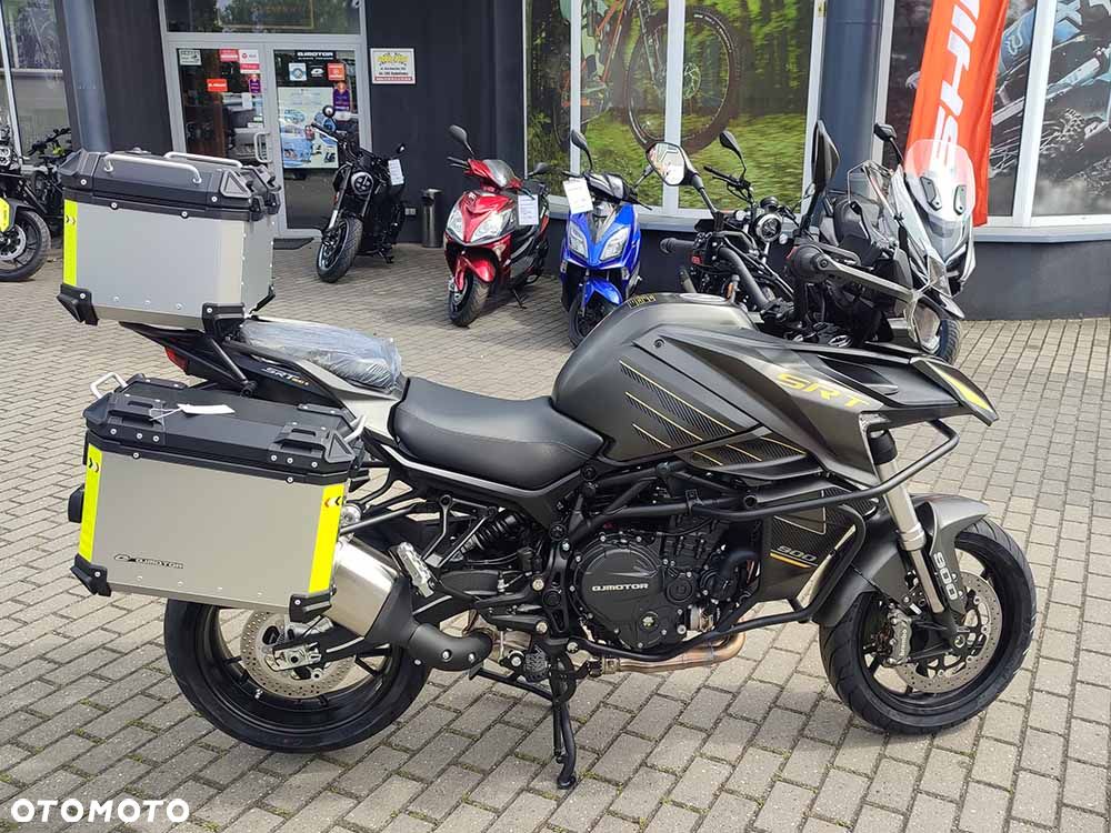 QJMOTOR SRT900S - 21