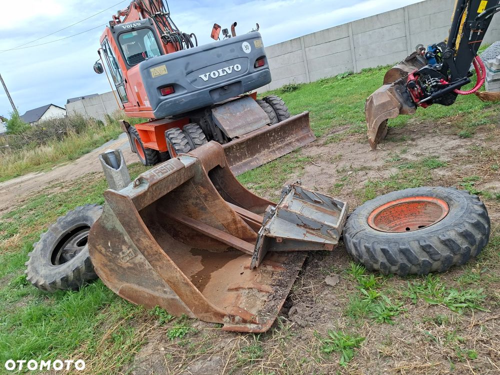 Volvo EW 160 B - 27