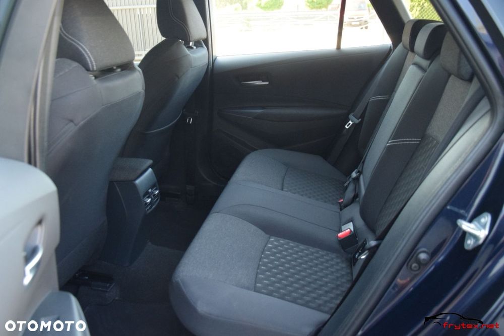 Toyota Corolla - 21