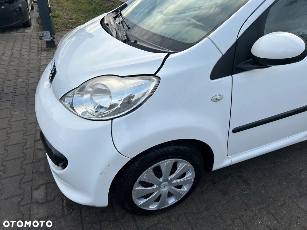 Peugeot 107 - 30
