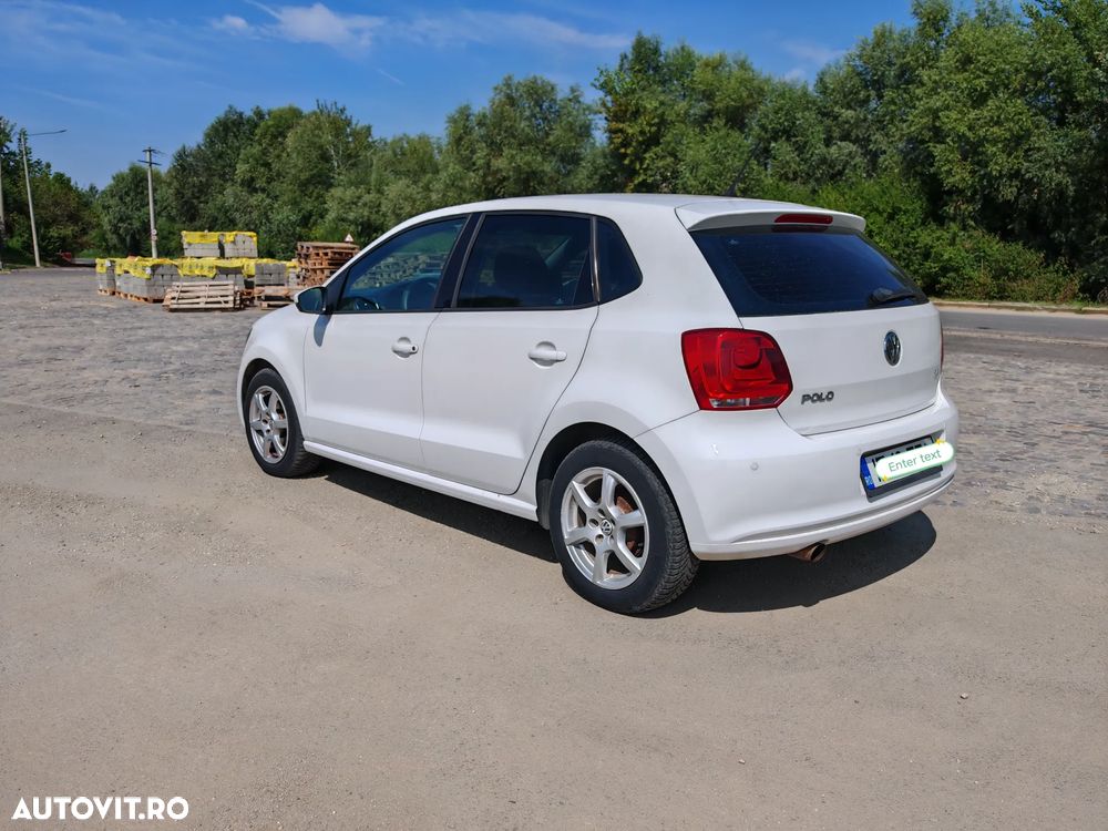 Volkswagen Polo 1.4 Highline DSG - 6