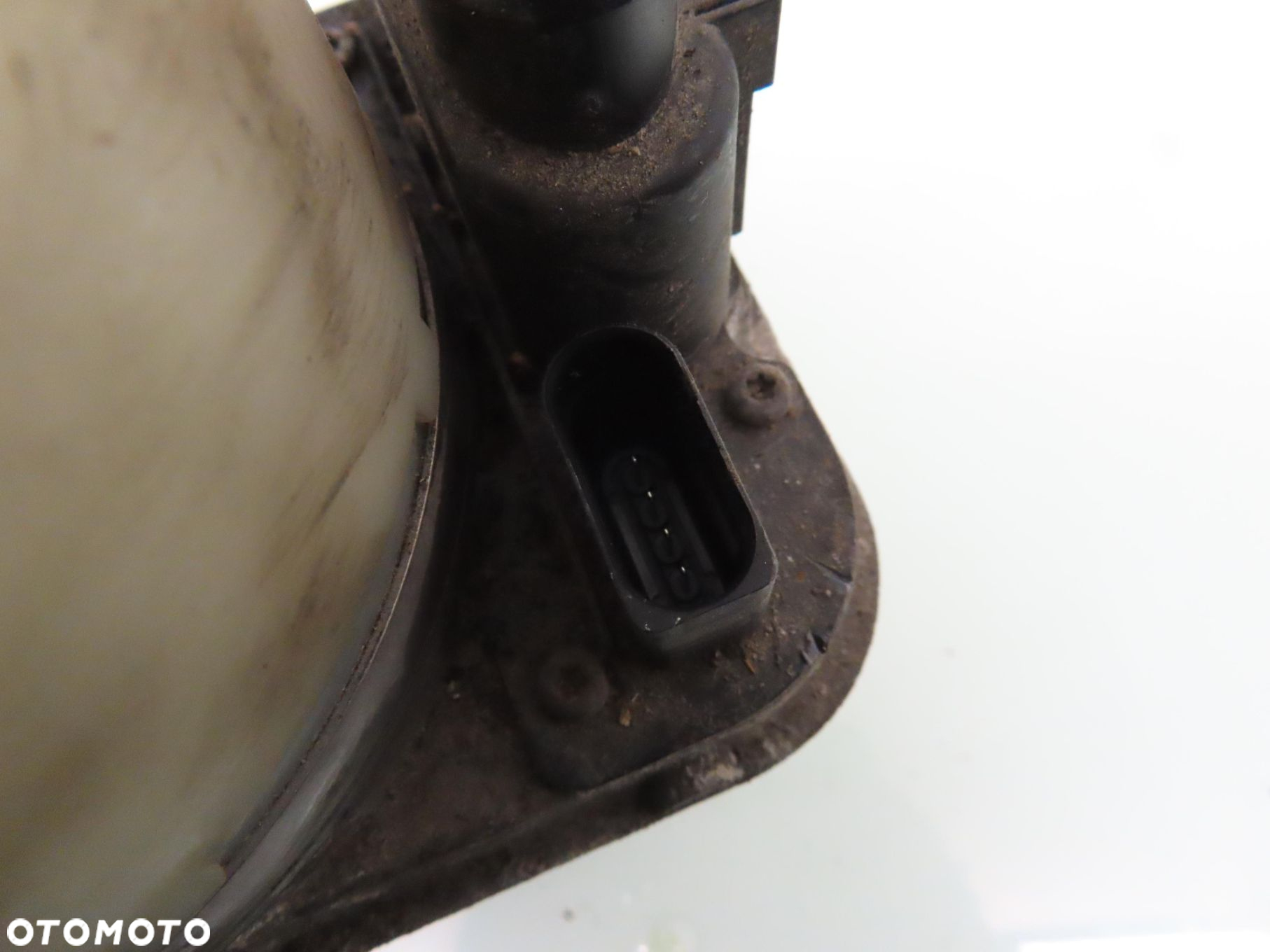 POMPA WSPOMAGANIA SEAT IBIZA IV 6R0423156A 6R1423051D 6R2423051C - 6