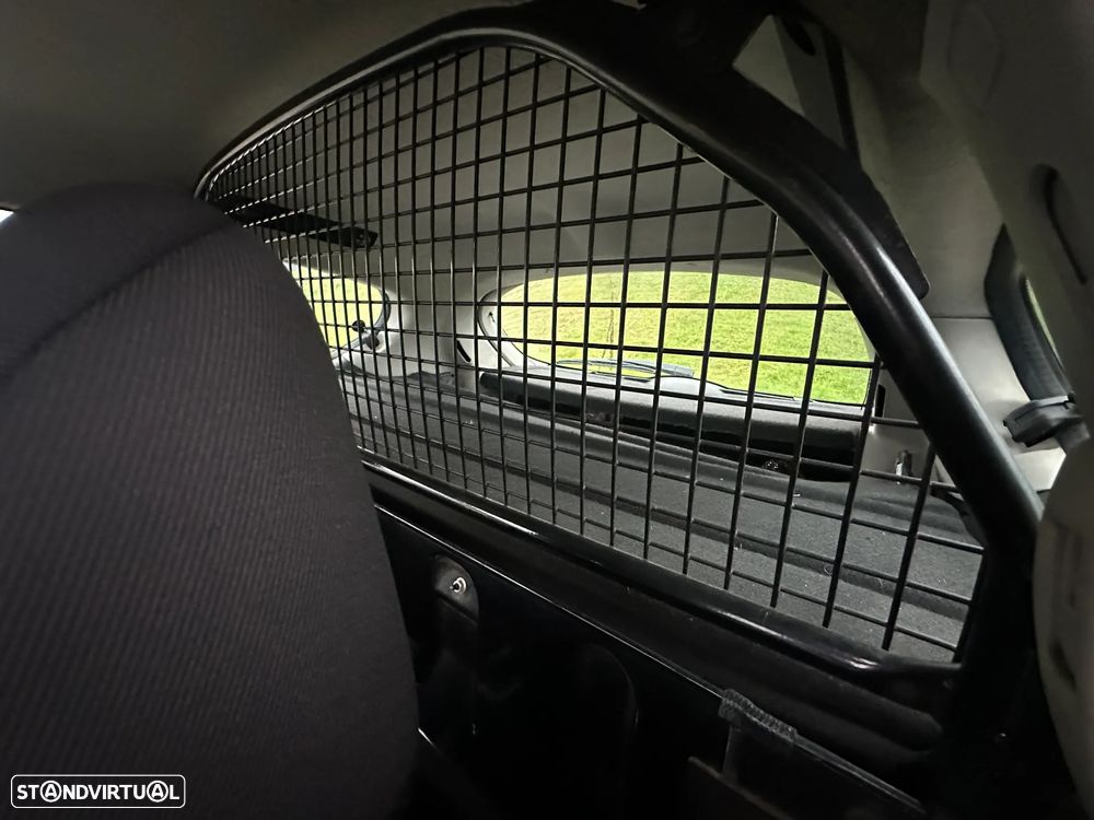 Peugeot 207 1.4 HDi Sport - 10