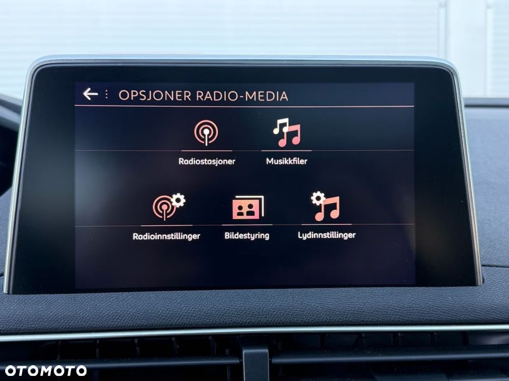 Peugeot 5008 BlueHDi 180 EAT8 GT - 27