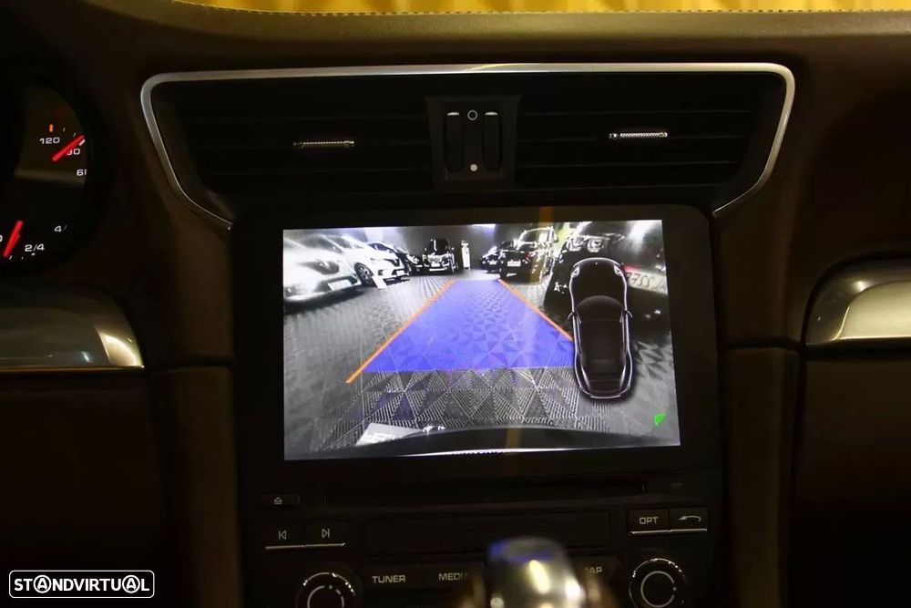 Porsche 911 (991) Carrera 4S PDK - 36