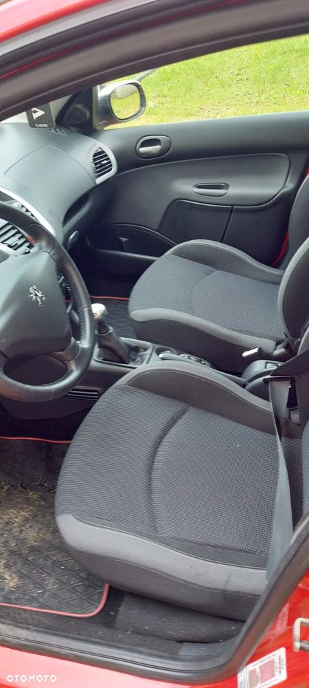 Peugeot 206 plus - 12