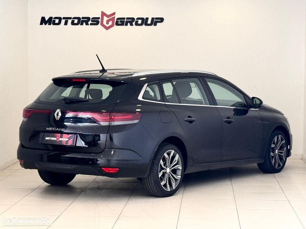 Renault Mégane Sport Tourer - 16