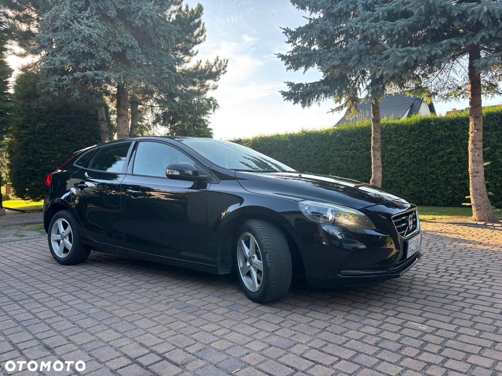 Volvo V40 D4 Momentum - 3