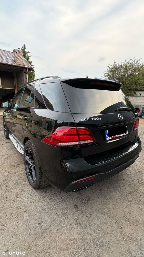 Mercedes-Benz GLE 350 d 4-Matic - 2