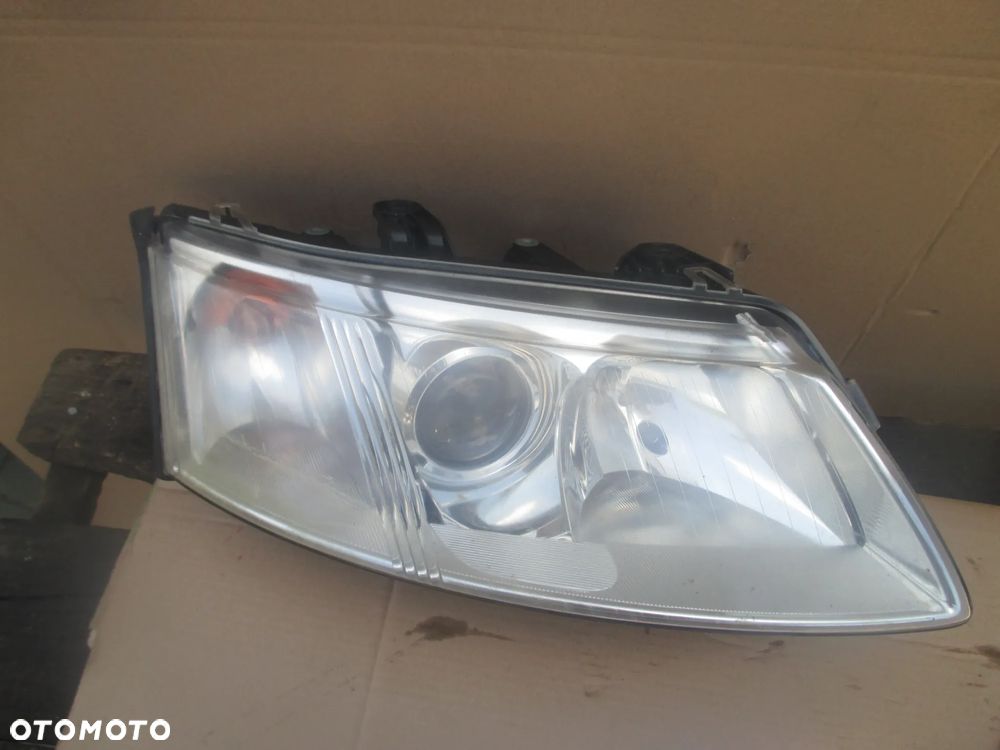 lampa prawa SAAB 9 3 93 Hella Europa - 1
