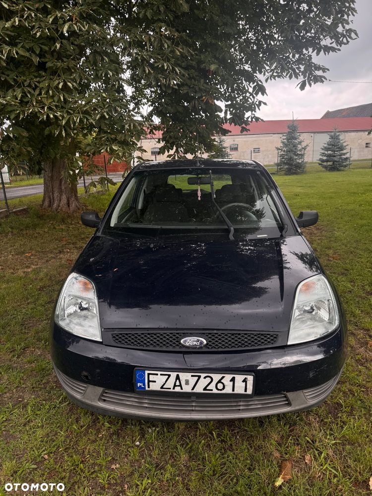Ford Fiesta 1.4 Ambiente - 2