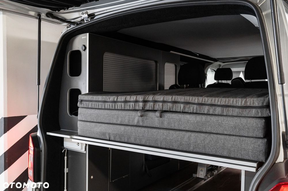 Volkswagen California - 11