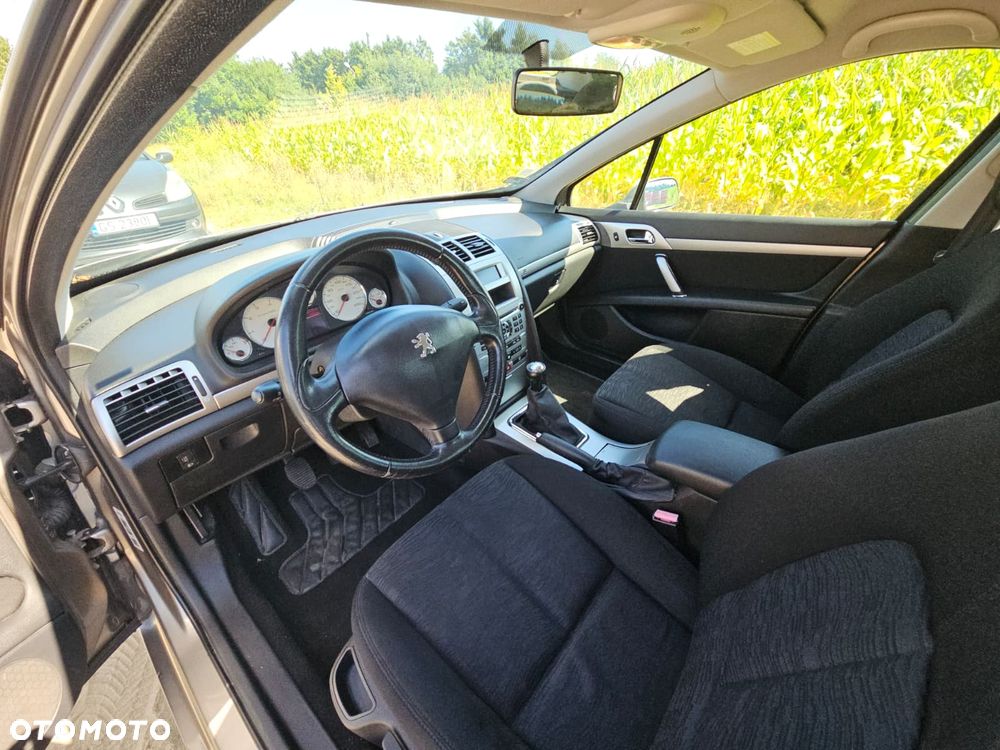 Peugeot 407 1.8 Premium - 11