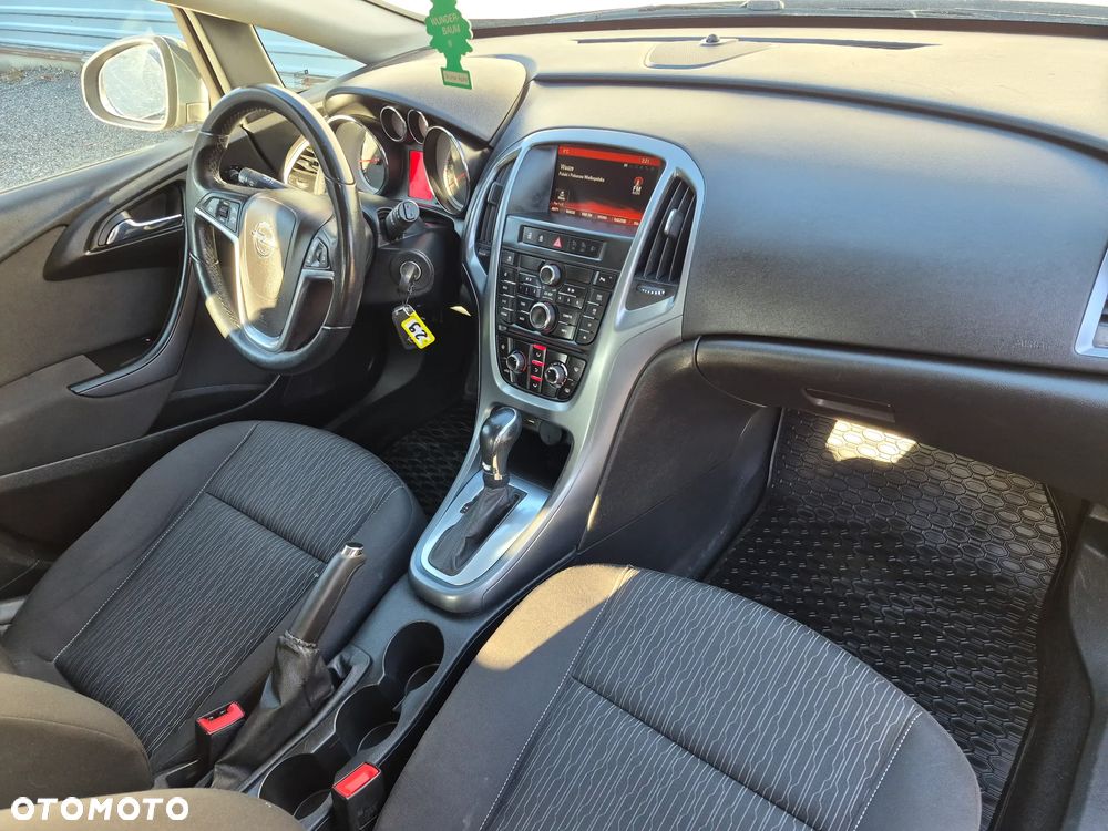 Opel Astra 1.4 T Cosmo - 17
