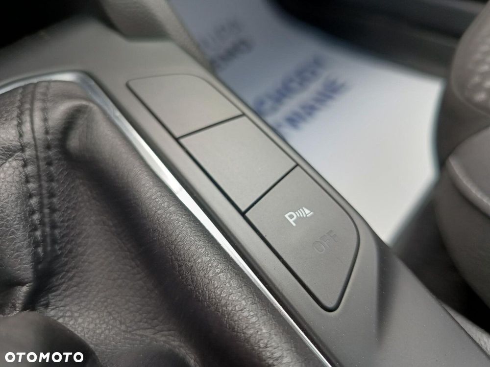 Ford Focus 1.5 EcoBlue SCR Connected - 25