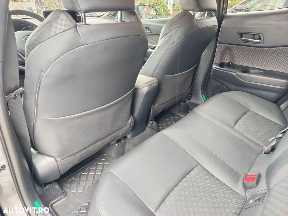 Toyota C-HR 2.0 HSD 184 CP 4x2 CVT C-lassy bi-tone - 10