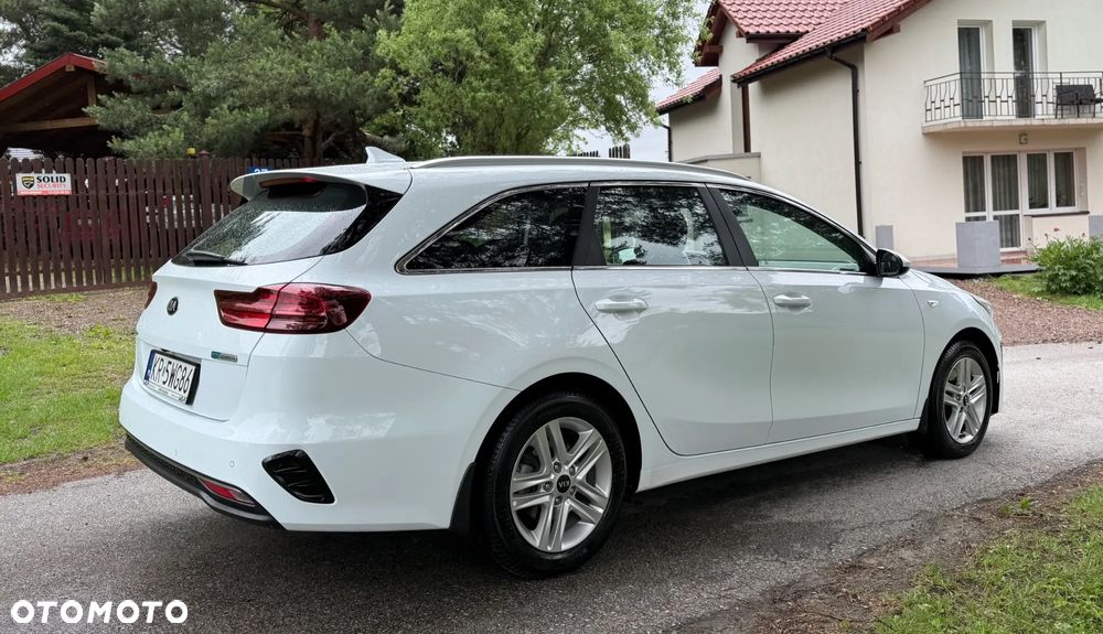 Kia Ceed 1.6 CRDi mHEV L - 7