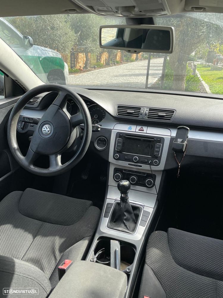 VW Passat Variant - 3