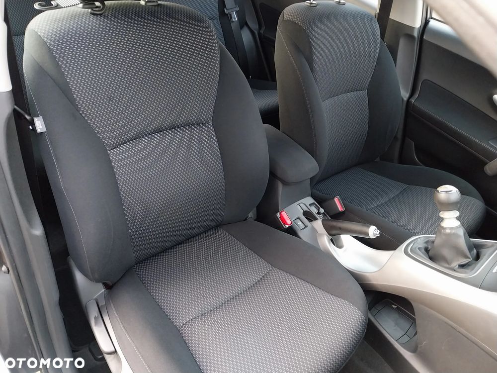 Toyota Auris 1.6 Executive - 22