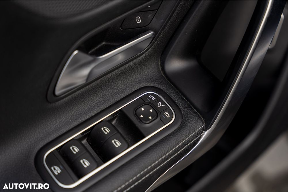 Mercedes-Benz A 180 7G-DCT Progressive Advanced - 34