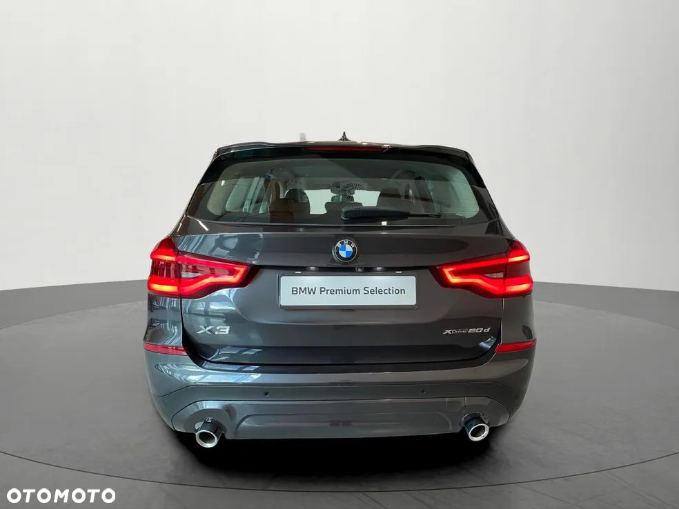 BMW X3 xDrive20d Advantage - 31