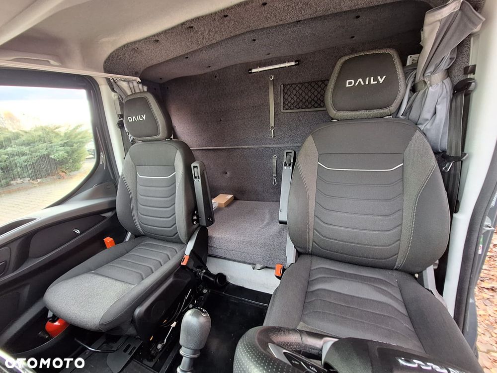 Iveco DAILY 35S - 18