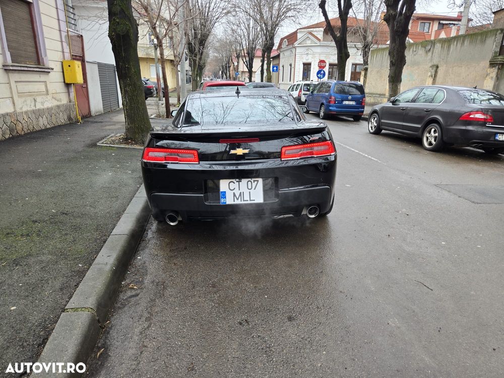 Chevrolet Camaro - 2