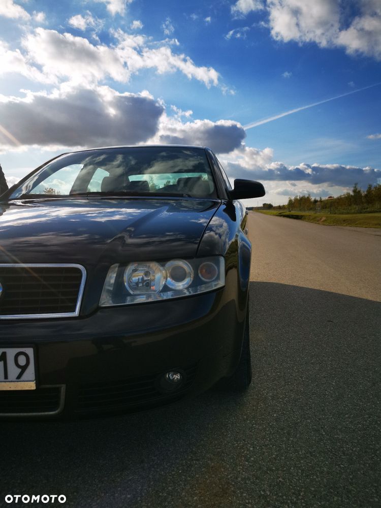 Audi A4 Limousine - 2