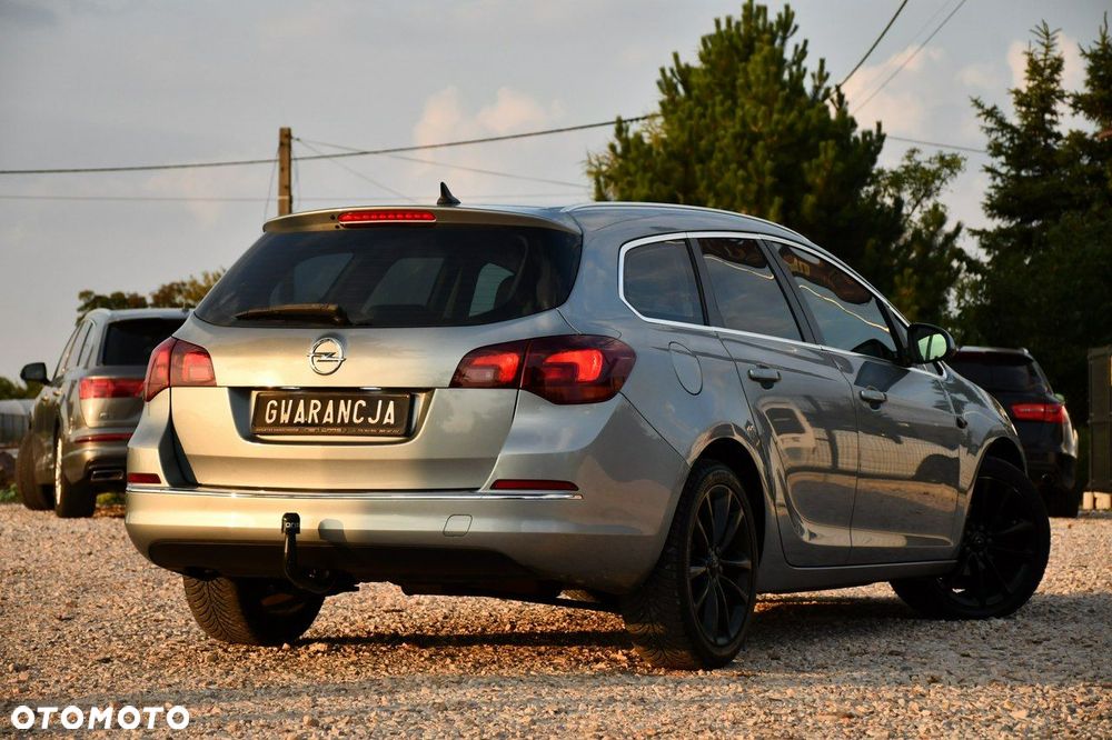 Opel Astra 1.4 Turbo Sports Tourer - 11