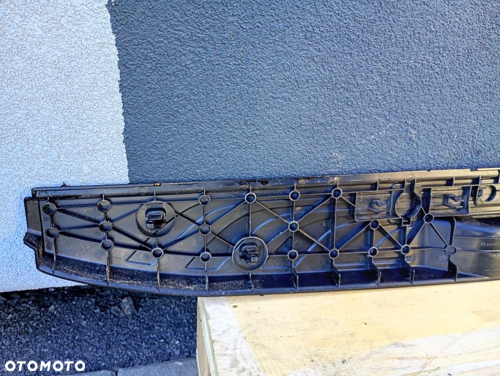 listwa osłona pasa tył tylna mercedes sprinter W907 A9106862600 - 8