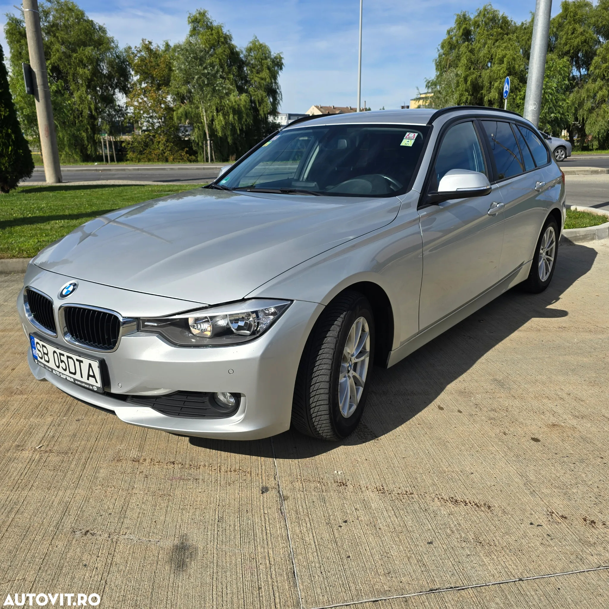 BMW Seria 3 318d xDrive Touring Modern Line - 4
