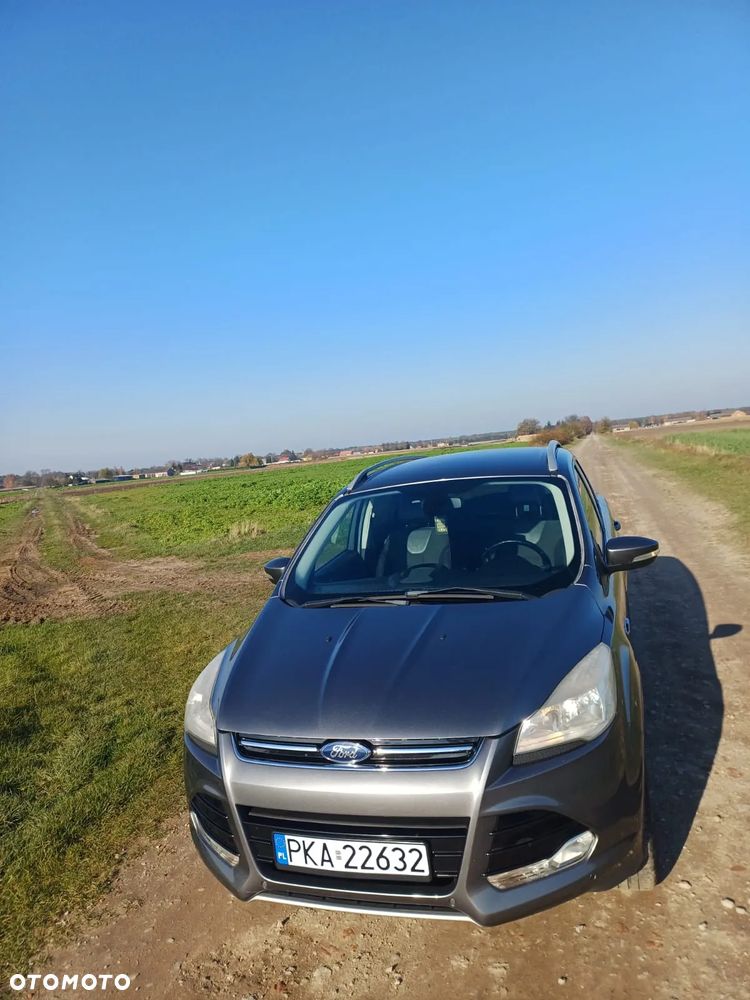 Ford Kuga - 27