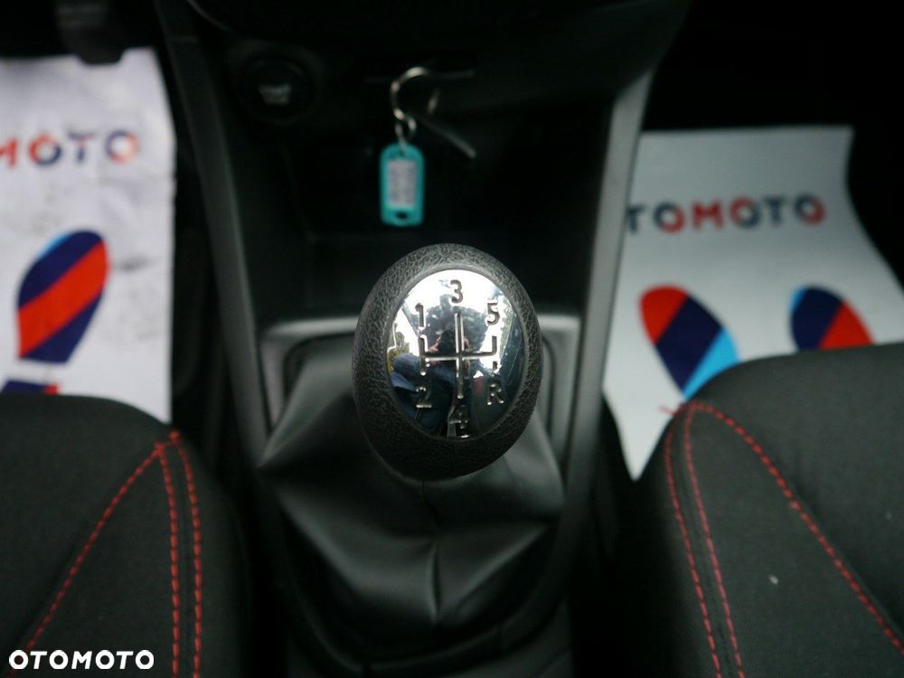 Renault Clio 1.2 16V Authentique - 25