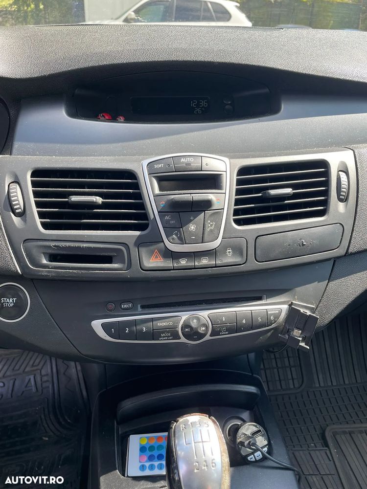 Renault Laguna - 21