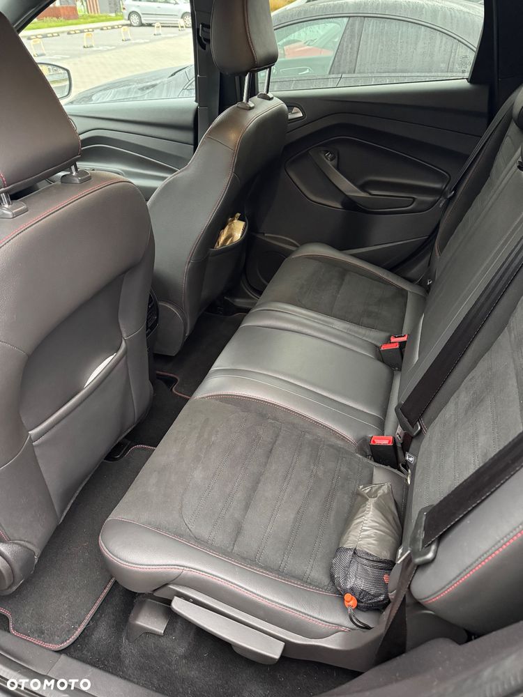 Ford Kuga 2.0 TDCi AWD ST-Line - 15