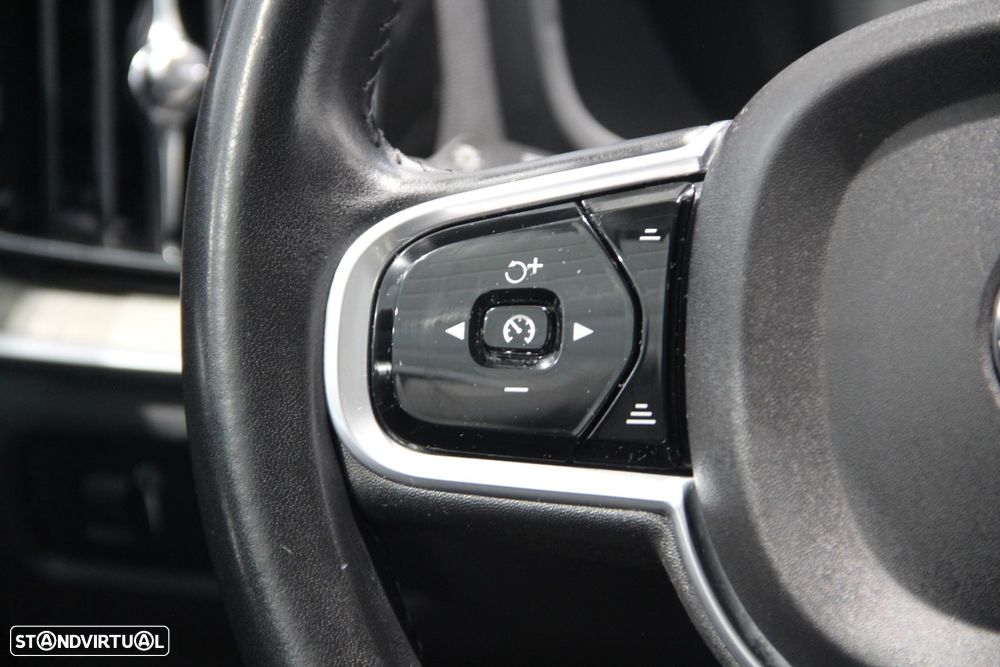 Volvo V60 2.0 D3 Inscription Geartronic - 12
