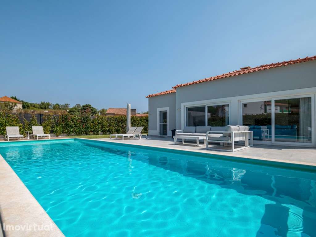 Magnífica moradia perto das praias, entre a Foz do Arelho e São Mar... - Grande imagem: 3/41