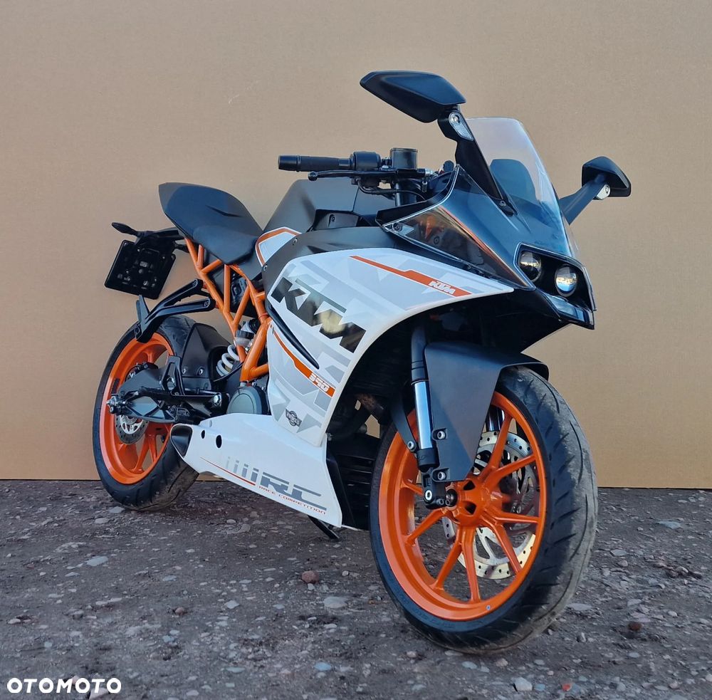 KTM RC 390 - 1