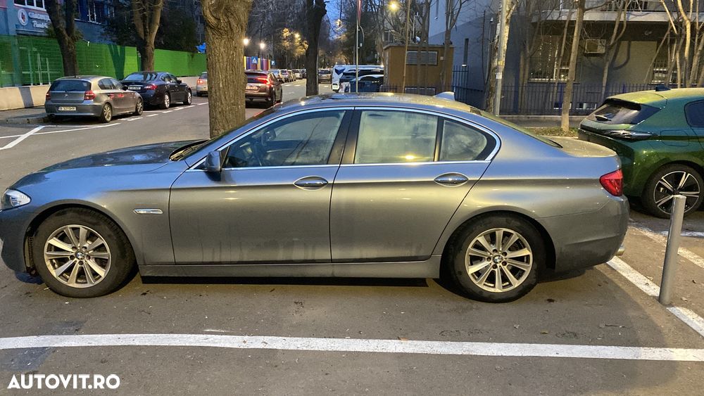 BMW Seria 5 525d xDrive - 6