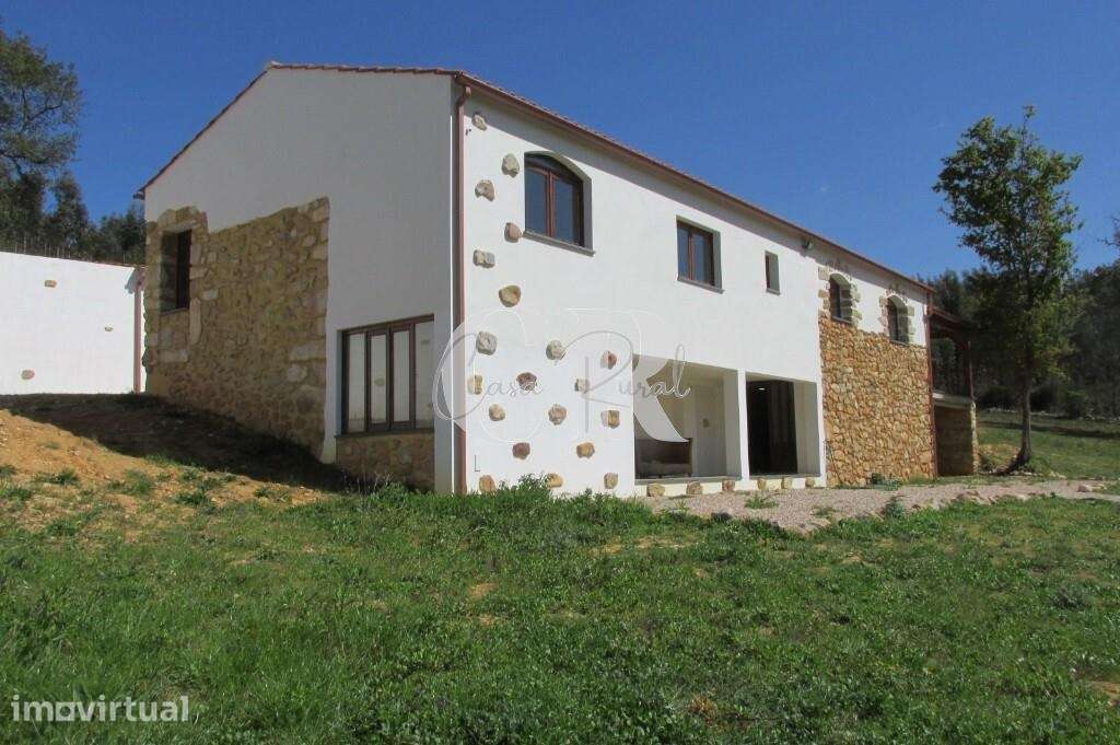 Fantástica moradia isolada em pedra com 3 quartos, varanda, pátio, ter - Grande imagem: 2/25