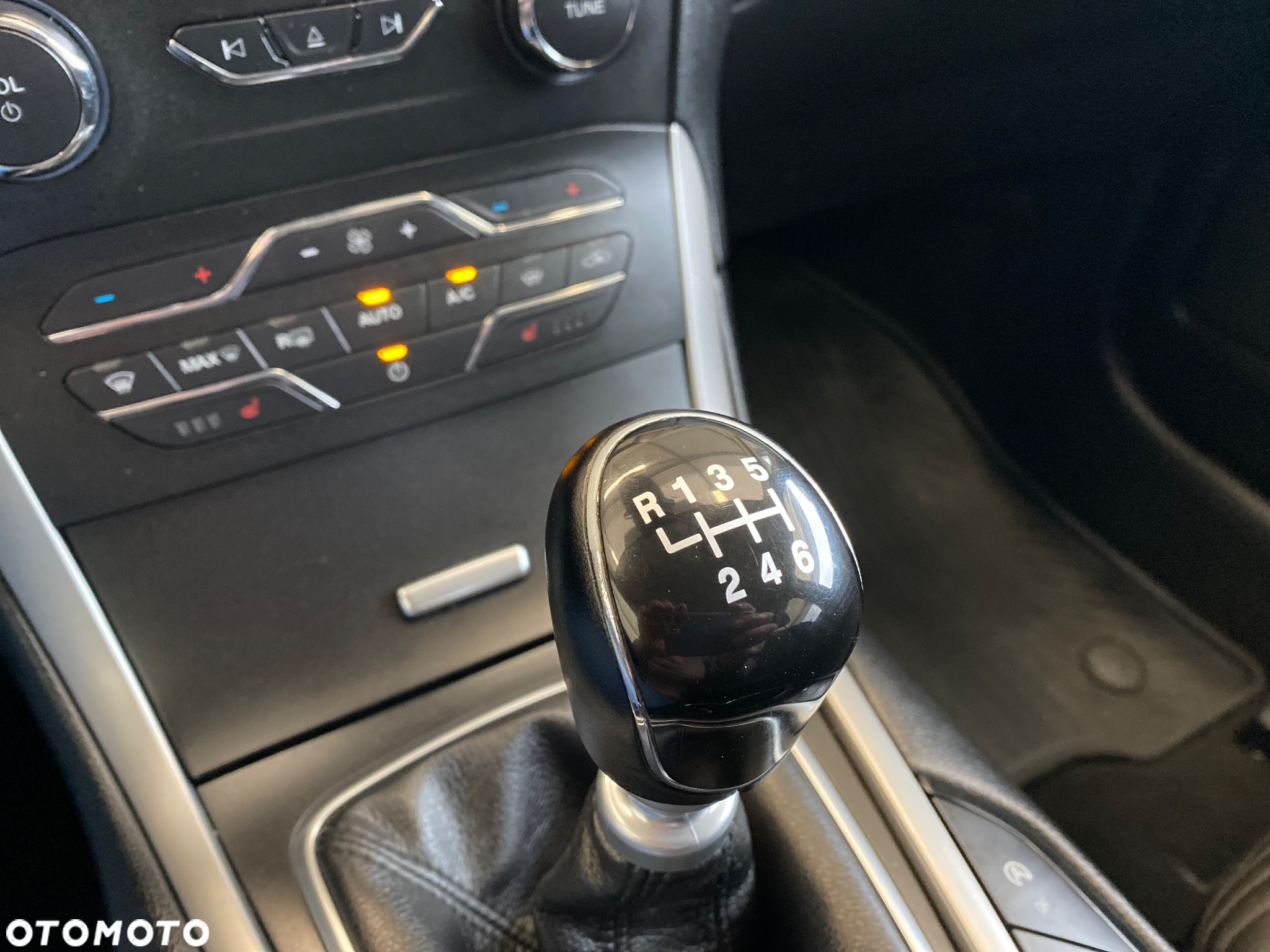 Ford S-Max 2.0 EcoBlue Trend - 28