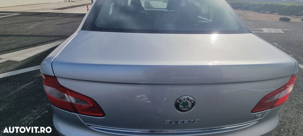 Skoda Superb 1.8 TSI Comfort - 11