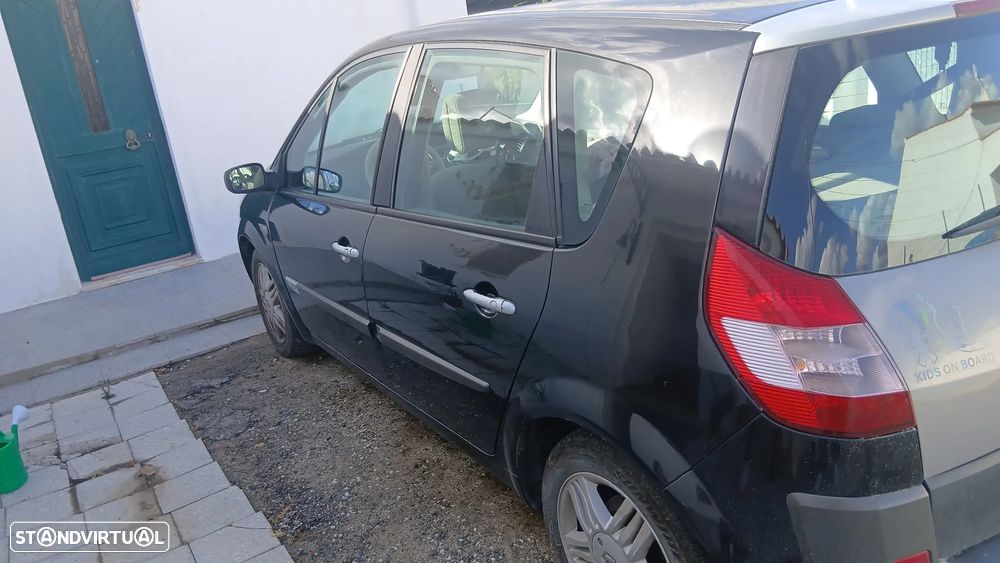 Renault Scénic 1.5 dCi Dynamique - 3