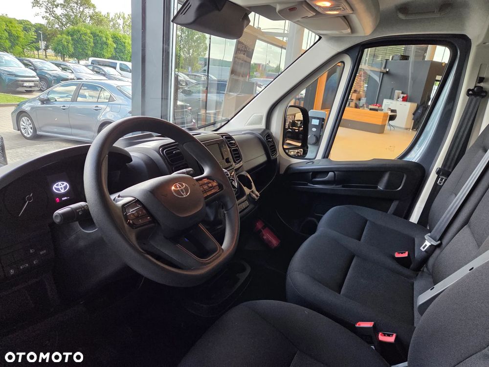 Toyota PROACE MAX - 12