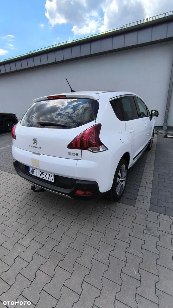 Peugeot 3008 2.0 HDi Allure - 4