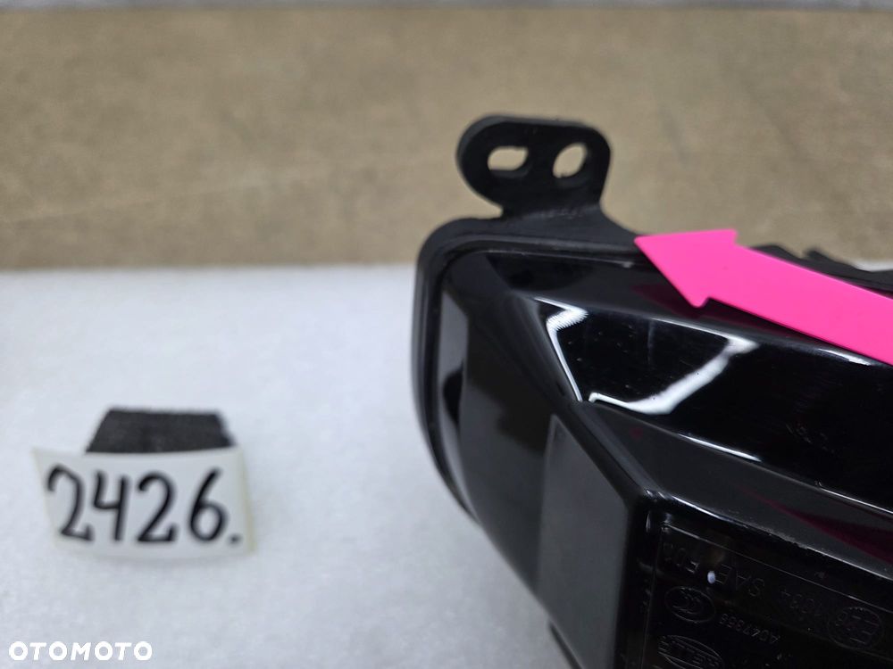 Audi A4B8 lift 8K0941C halogen lewy - 4