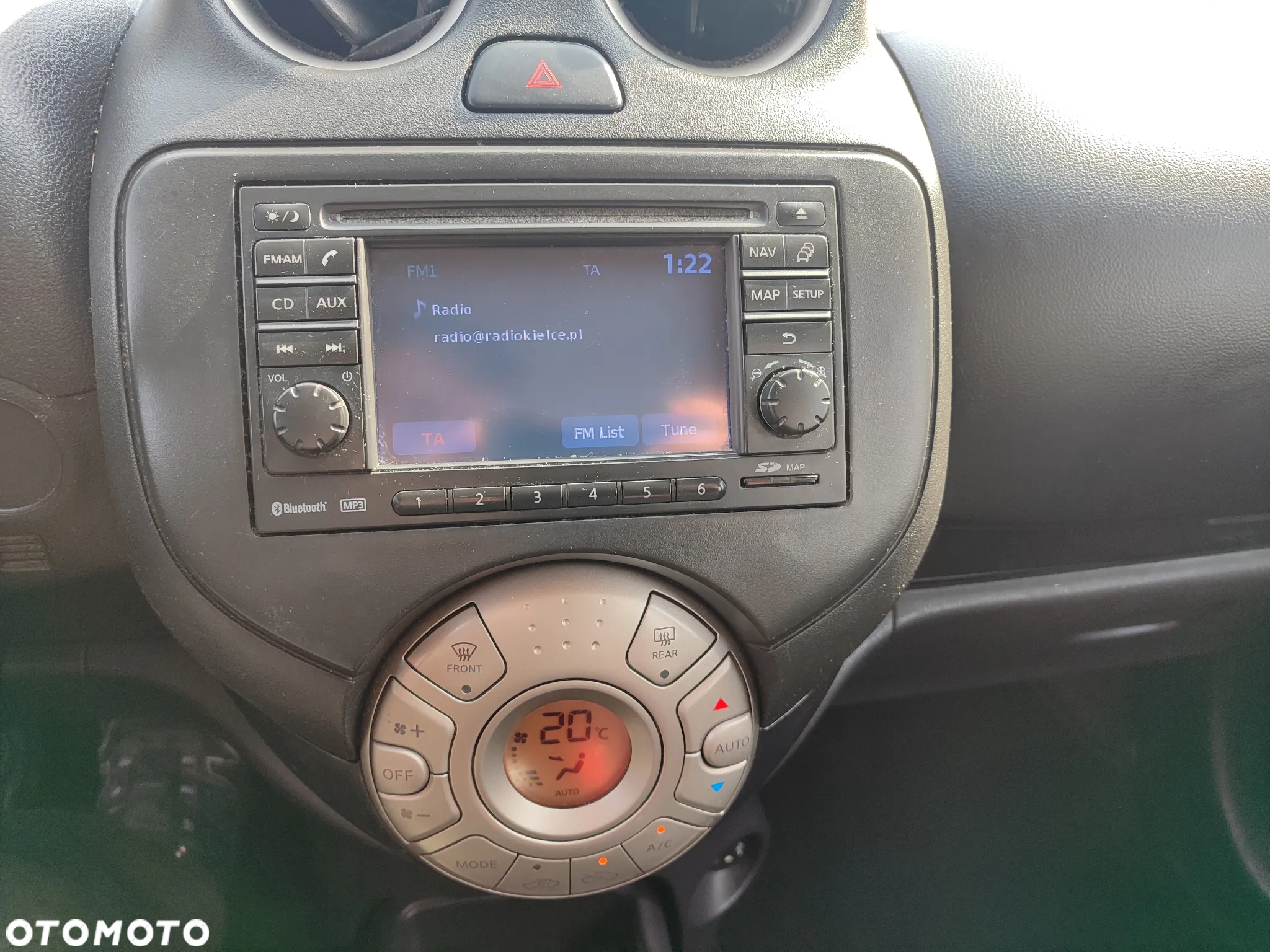 Nissan Micra 1.2 Tekna - 10