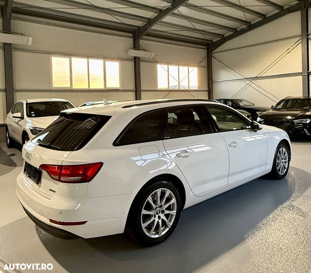 Audi A4 Avant 40 TDI quattro S tronic - 5